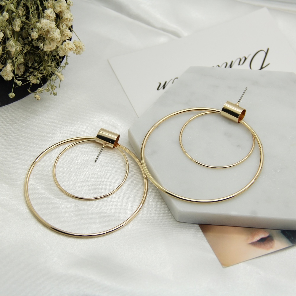 LAST ONE//Double Layer Circle Hoop Earrings - Picture 2 of 7